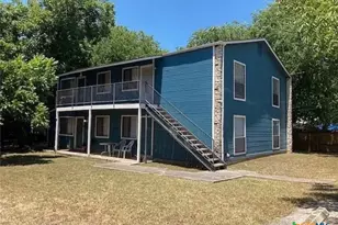 109 Smith Ln, San Marcos, TX 78666 - Photo 1