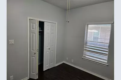 2414 Longview Street #210, Austin, TX 78705 - Photo 7