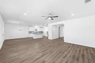 13244 Riversdale Rd, Del Valle, TX 78617 - Photo 9