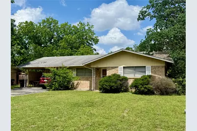 106 San Jacinto Street, Lockhart, TX 78644 - Photo 17