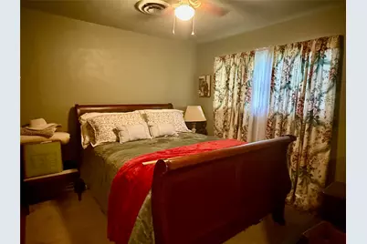 106 San Jacinto Street, Lockhart, TX 78644 - Photo 13