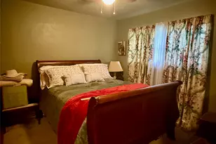 106 San Jacinto St, Lockhart, TX 78644 - Photo 13