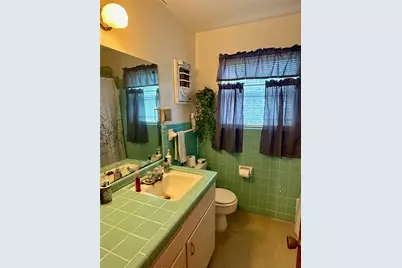 106 San Jacinto Street, Lockhart, TX 78644 - Photo 15