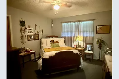 106 San Jacinto Street, Lockhart, TX 78644 - Photo 9