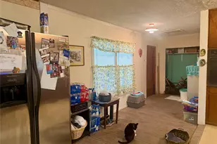 106 San Jacinto St, Lockhart, TX 78644 - Photo 5