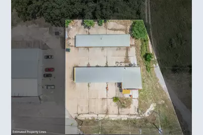 621 W Travis Street, La Grange, TX 78945 - Photo 13