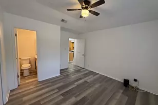 5509 Thunderbird St, Lago Vista, TX 78645 - Photo 9