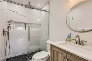 500 Hawthorne Ln, Round Rock, TX 78664 - Photo 15