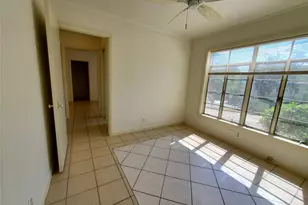 3202 Grooms St, Austin, TX 78705 - Photo 9