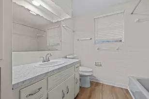 2007 Burbank St, Austin, TX 78757 - Photo 21