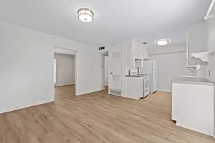 2007 Burbank St, Austin, TX 78757 - Photo 7