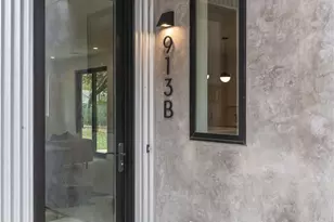 915 Tillery St, Austin, TX 78702 - Photo 9