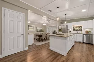 102 Rivercrest St, Luling, TX 78648 - Photo 5
