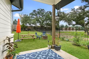 170 Bunker Ranch Blvd, Dripping Springs, TX 78620 - Photo 17