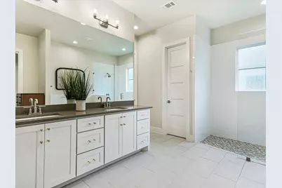 170 Bunker Ranch Boulevard #16, Dripping Springs, TX 78620 - Photo 11