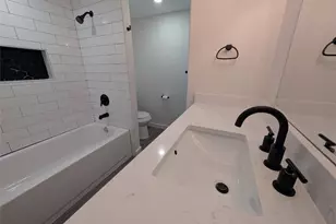 1601 Faro Dr, Austin, TX 78741 - Photo 19