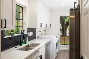 1601 Faro Dr, Austin, TX 78741 - Photo 3