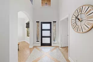 208 Arrezo Ln, Georgetown, TX 78628 - Photo 5