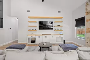 208 Arrezo Ln, Georgetown, TX 78628 - Photo 19