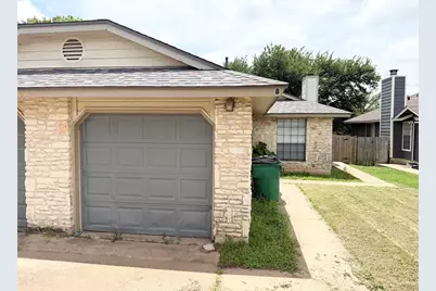 1915 Margalene Way #B, Austin, TX 78728 - Photo 5