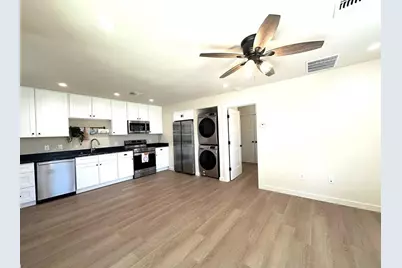 515 E 39th Street #2, Austin, TX 78751 - Photo 3