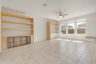 401 Briarfield Drive, Seguin, TX 78155 - Photo 17