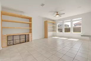 401 Briarfield Dr, Seguin, TX 78155 - Photo 17