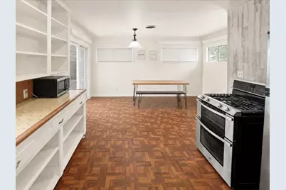 6208 Walnut Hills Drive, Austin, TX 78723 - Photo 11