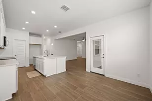 21208 Santa Rosa Ave, Lago Vista, TX 78645 - Photo 13