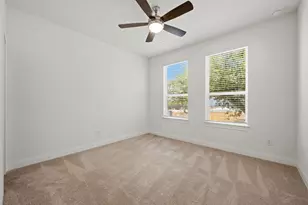 21208 Santa Rosa Ave, Lago Vista, TX 78645 - Photo 19