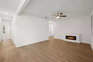 21208 Santa Rosa Ave, Lago Vista, TX 78645 - Photo 7