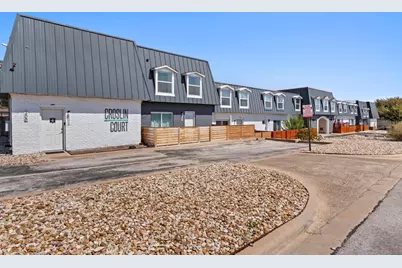 300 E Croslin Street #114, Austin, TX 78752 - Photo 15