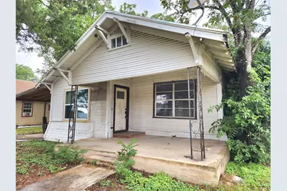 123 E Davis Street, Luling, TX 78648 - Photo 1