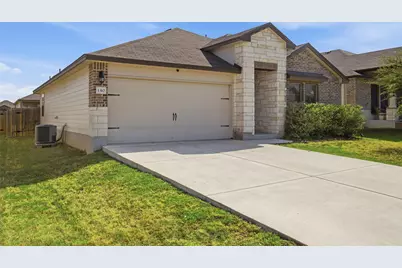 140 Rearden Boulevard, Jarrell, TX 76537 - Photo 3