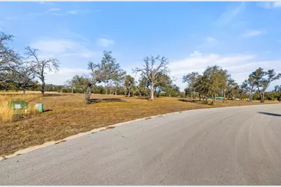 167 Mr Charlie Lane, Round Mountain, TX 78663 - Photo 11