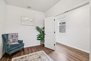 204 Swinging H Ln, Georgetown, TX 78633 - Photo 11