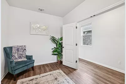 204 Swinging H Lane, Georgetown, TX 78633 - Photo 11