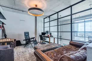 800 W 5th St, Austin, TX 78703 - Photo 17