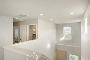 148 Mountain Valley St, Georgetown, TX 78628 - Photo 3
