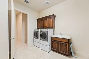 135 Gabriel Vista E, Georgetown, TX 78633 - Photo 33
