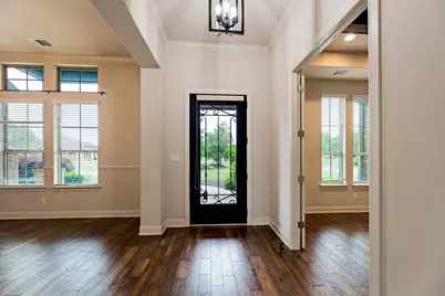 135 Gabriel Vista E, Georgetown, TX 78633 - Photo 5