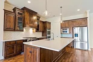 135 Gabriel Vista E, Georgetown, TX 78633 - Photo 9