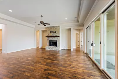 135 Gabriel Vista E, Georgetown, TX 78633 - Photo 5
