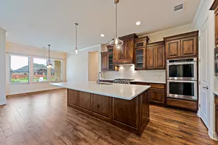 135 Gabriel Vista E, Georgetown, TX 78633 - Photo 7