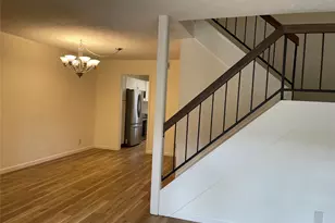 7269 Creekside Dr, Austin, TX 78752 - Photo 3