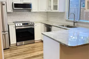 7269 Creekside Dr, Austin, TX 78752 - Photo 9