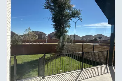 200 Ridgewell Loop, Georgetown, TX 78633 - Photo 9