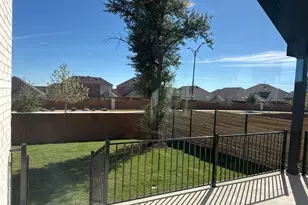 200 Ridgewell Loop, Georgetown, TX 78633 - Photo 9