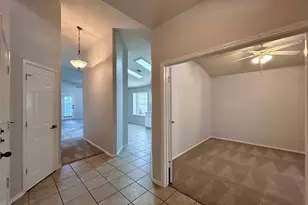 716 Leann Ln, Cedar Park, TX 78613 - Photo 5