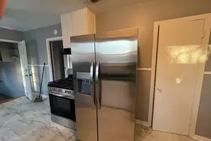 1303 Corona Dr, Austin, TX 78723 - Photo 7